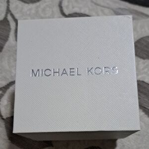Michael Kors White Wrist Watch Gift Box